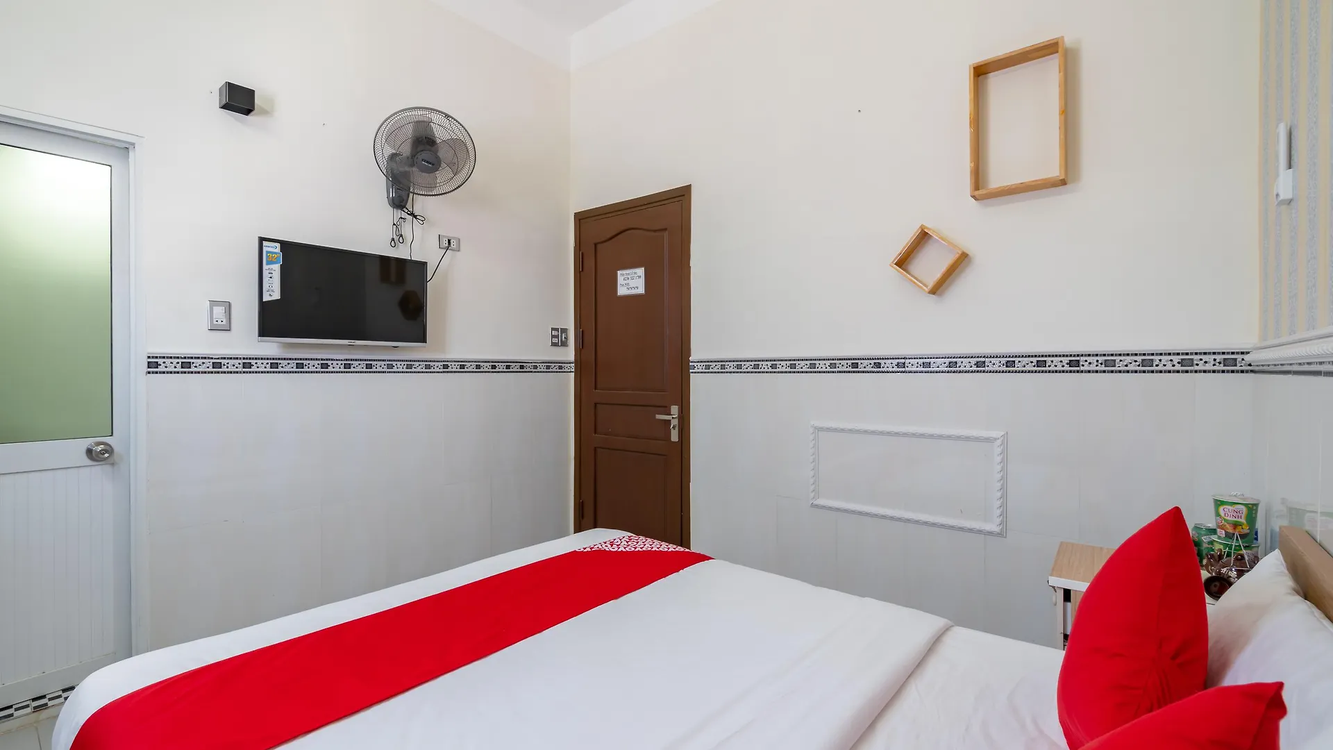 Oyo 238 Luxury Motel Da Nang 2*,