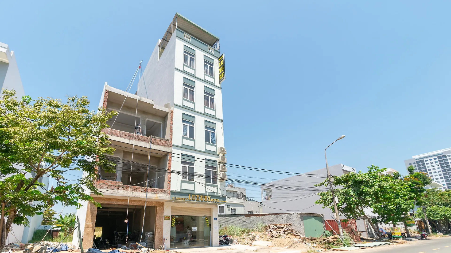 Oyo 238 Luxury Motel Da Nang 2*,